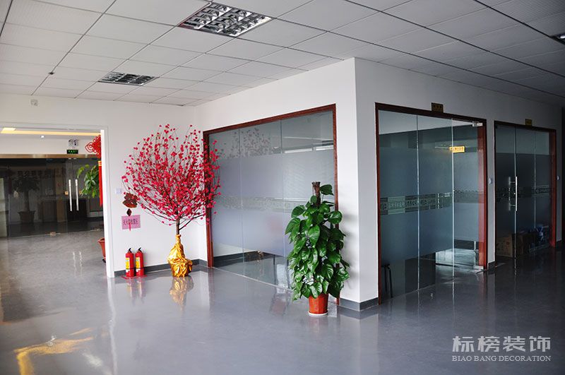 深圳廠房裝修,無(wú)塵車(chē)間裝修,深圳裝飾